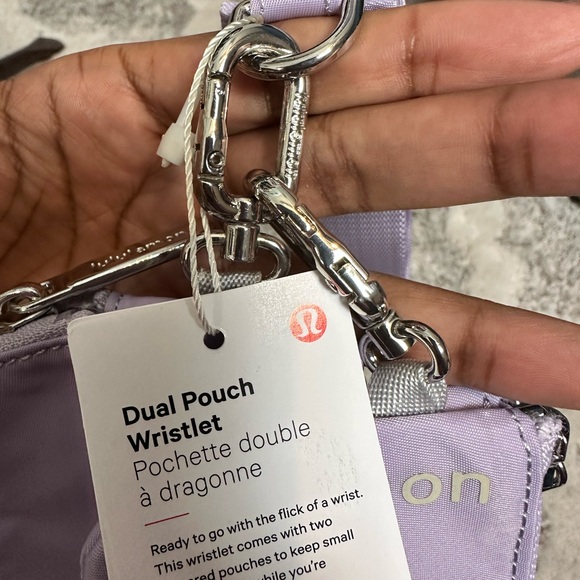 LULULEMON Dual Pouch Wristlet LILAC RARE COLOR WOMEN’S - Picture 3 of 5
